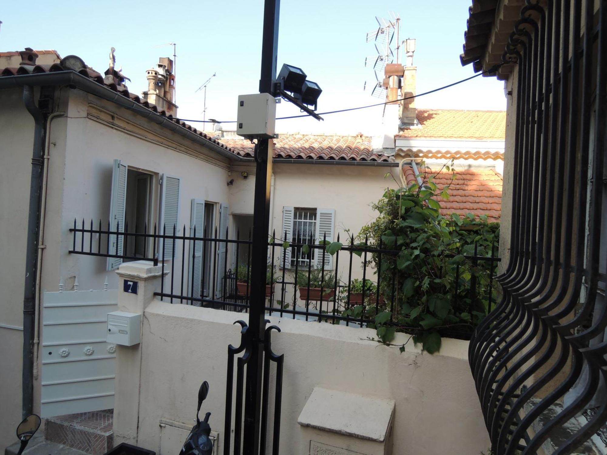 Acci Cannes Old City Rom bilde