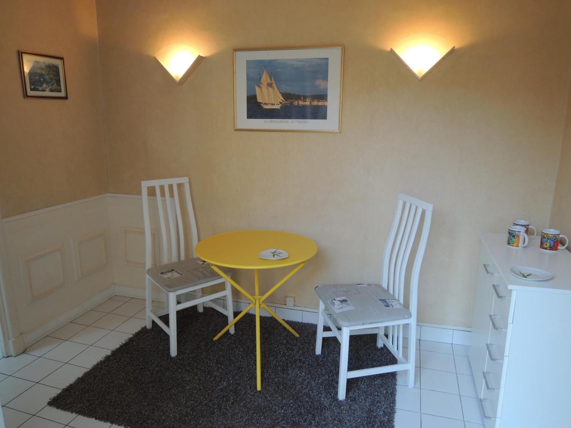 Acci Cannes Old City Rom bilde